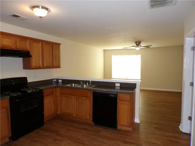 $1,500 | 38 Middlebrook Drive, Cartersville, GA 30120