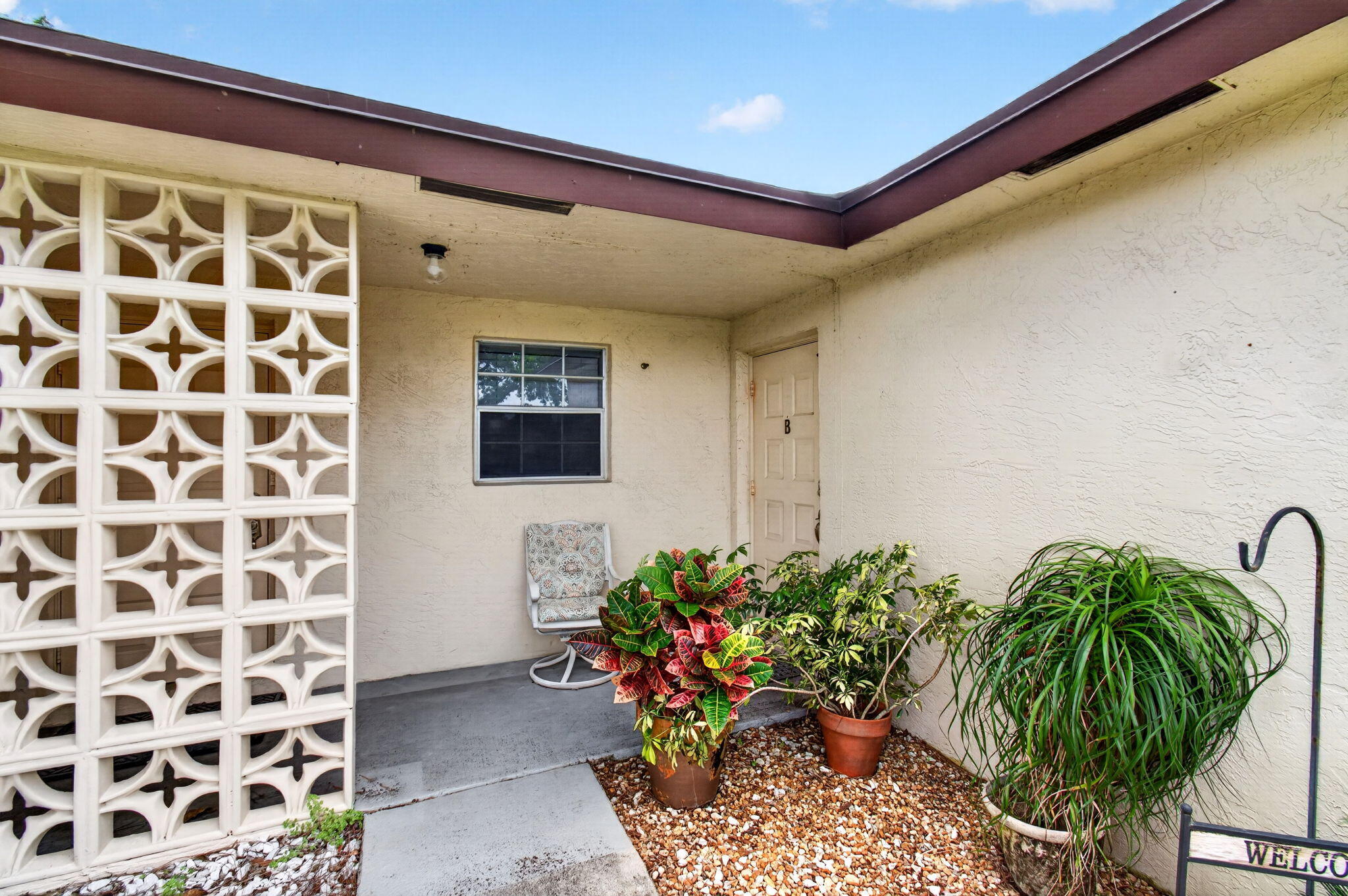 5050 Nesting Way, Unit B Delray Beach, FL 33484 - Photo 3 of 48 5-web-or-mls-DSC_0155