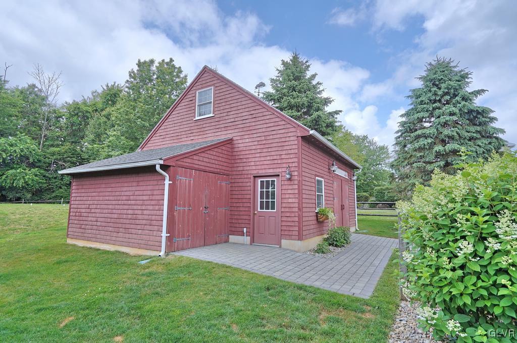 1253 Miller Road Wind Gap, PA 18091 - Photo 35 of 50