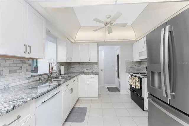 $1,850 | 1720 Florence Avenue, Englewood, FL 34223