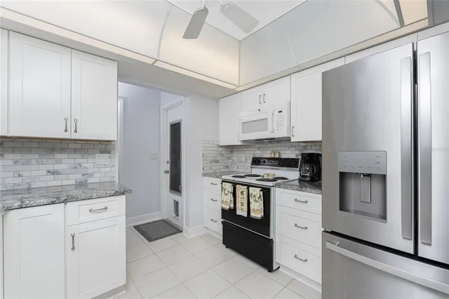 $1,850 | 1720 Florence Avenue, Englewood, FL 34223