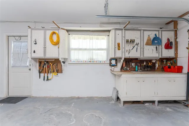 $1,850 | 1720 Florence Avenue, Englewood, FL 34223