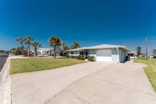 $1,850 | 1720 Florence Avenue, Englewood, FL 34223