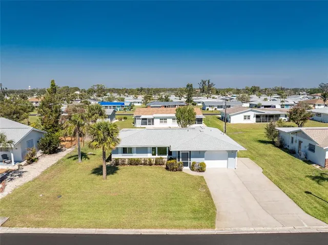 $1,850 | 1720 Florence Avenue, Englewood, FL 34223