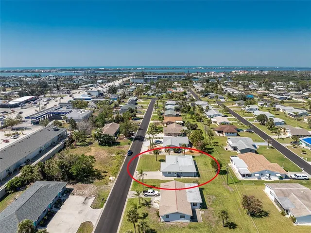 $1,850 | 1720 Florence Avenue, Englewood, FL 34223