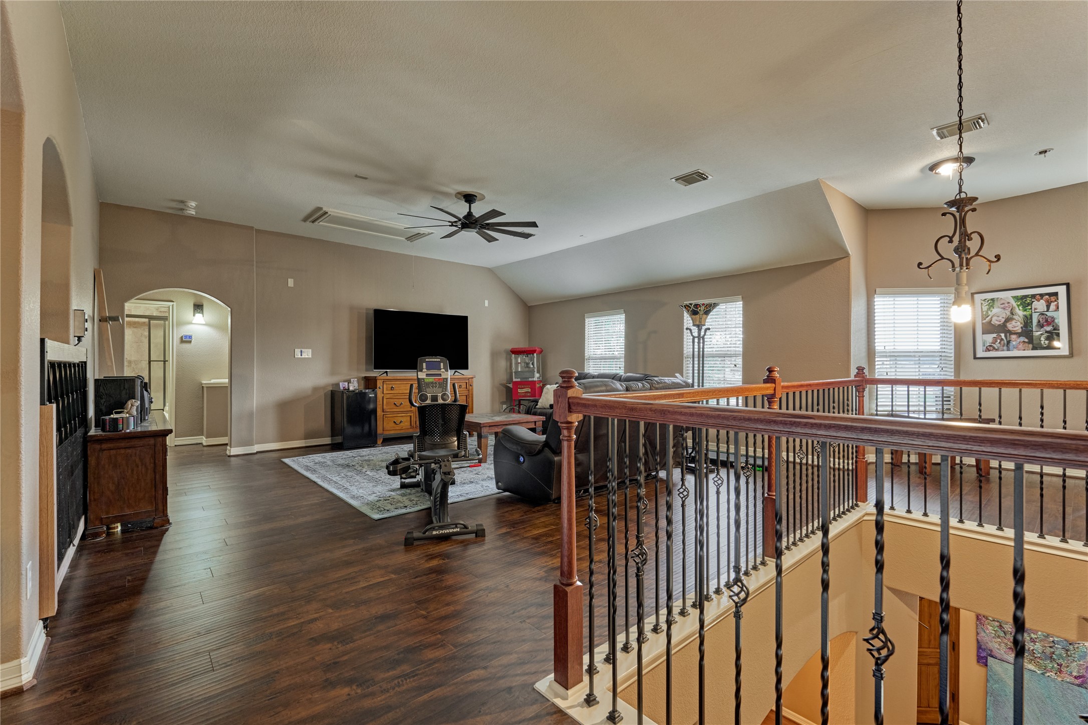 19089 Grandview Point Montgomery, TX 77356 - Photo 35 of 48 It’s well-lit with natural light from multiple windows and offers a versatile space for entertainment or relaxation