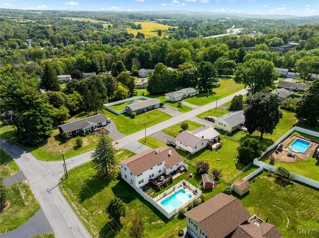 $379,000 | 11 Regency Road, New Hartford, NY 13413