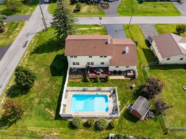 $379,000 | 11 Regency Road, New Hartford, NY 13413