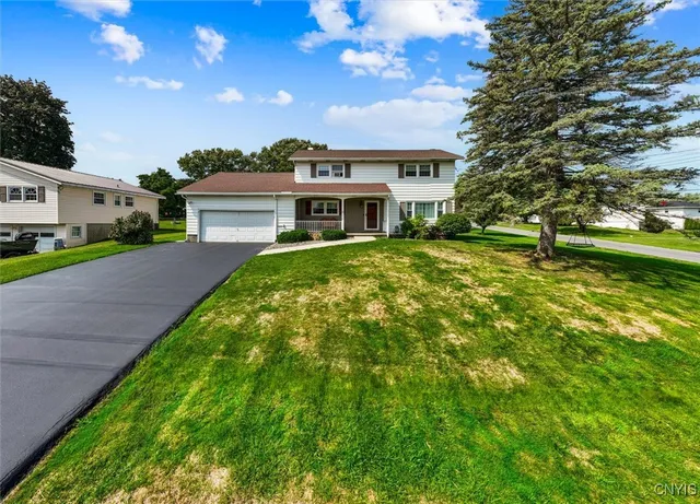 $379,000 | 11 Regency Road, New Hartford, NY 13413