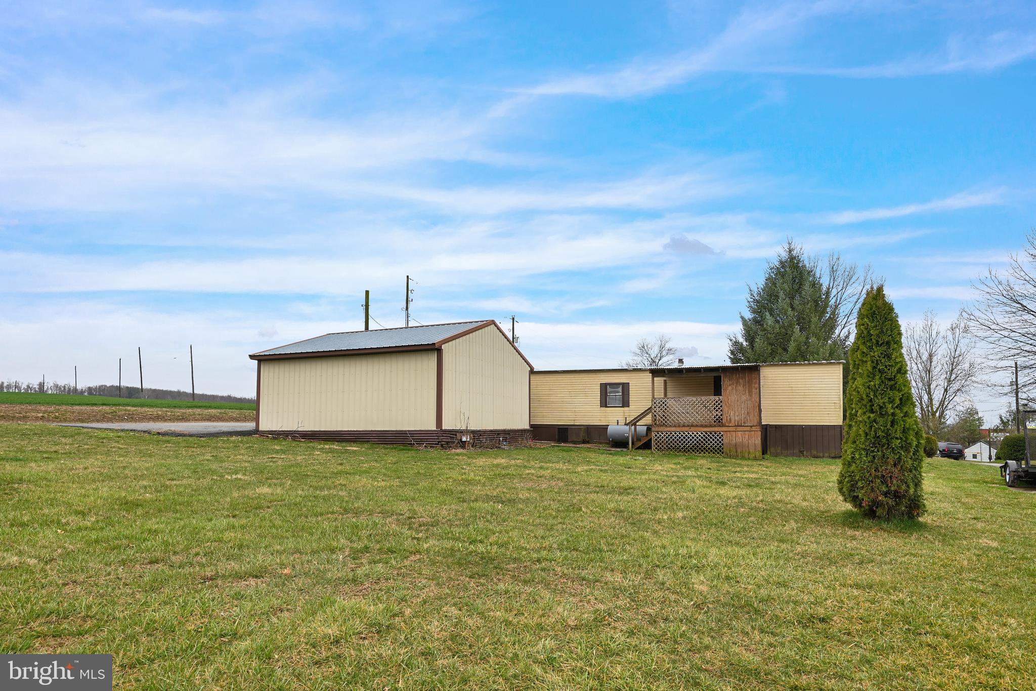 5829 Waltersdorff Road Spring Grove, PA 17362 - Photo 7 of 31