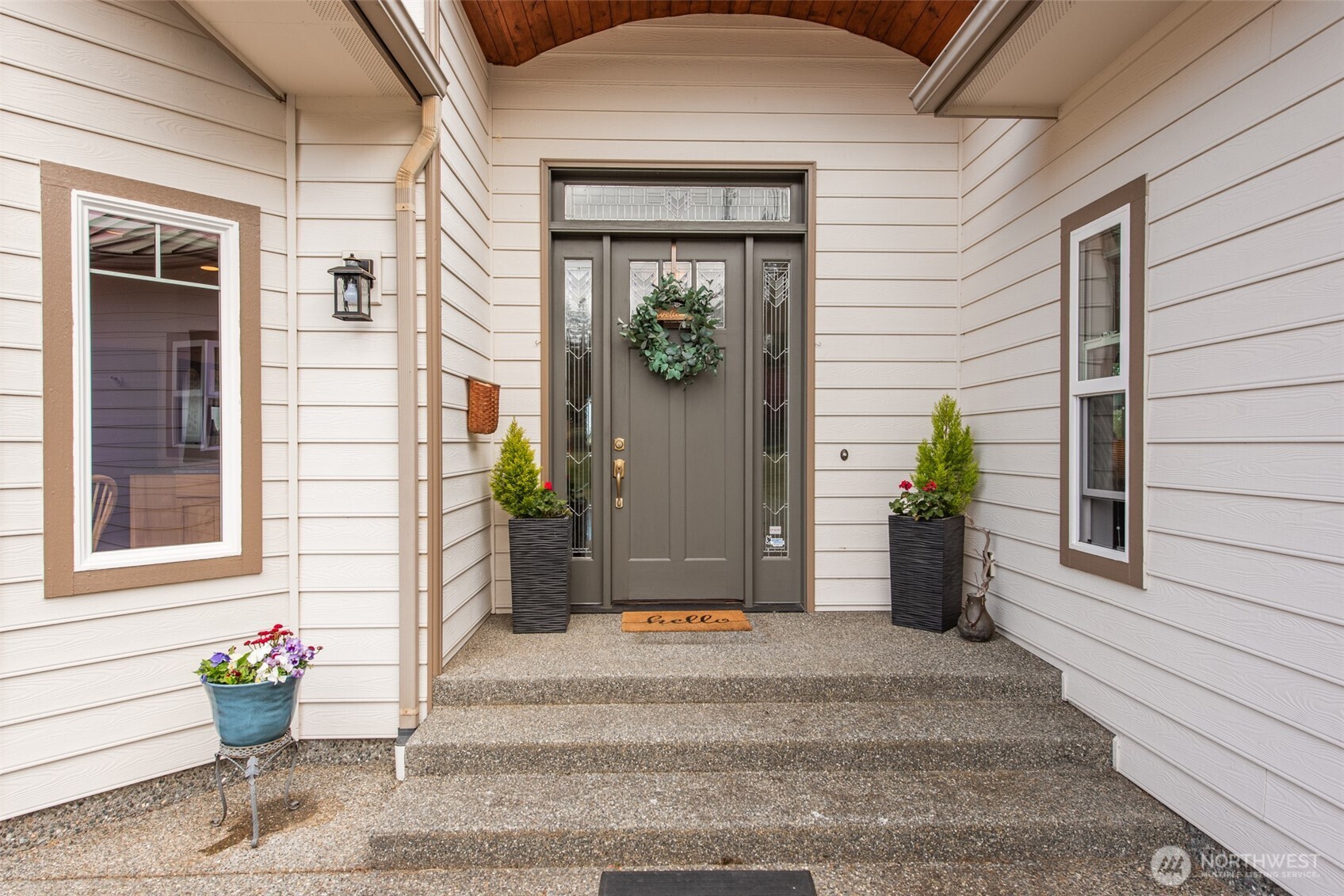 203 Delta Way Sequim, WA 98382 - Photo 2 of 39