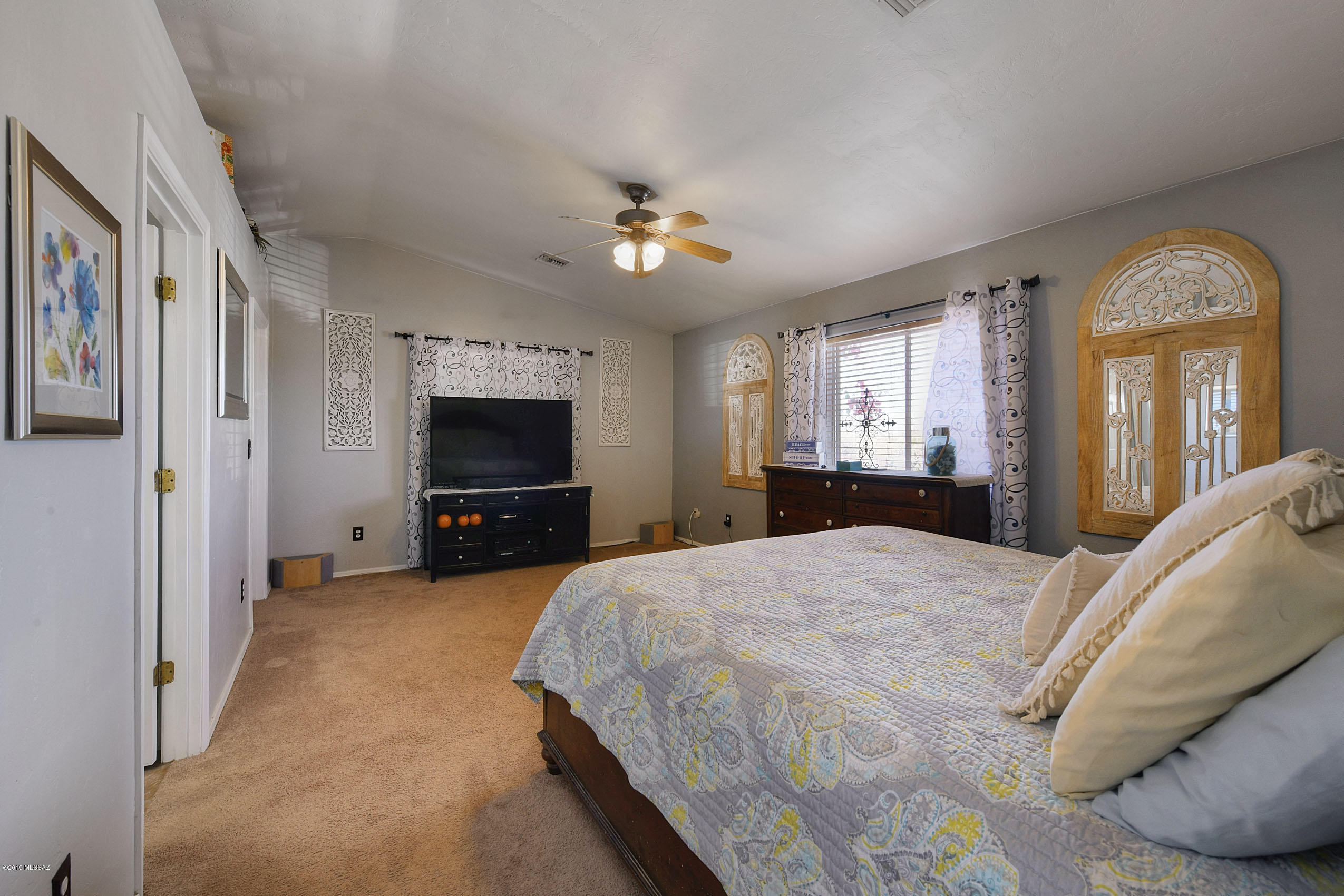 5755 North Avra Road Tucson, AZ 85743 - Photo 13 of 25 Gallery Image 13