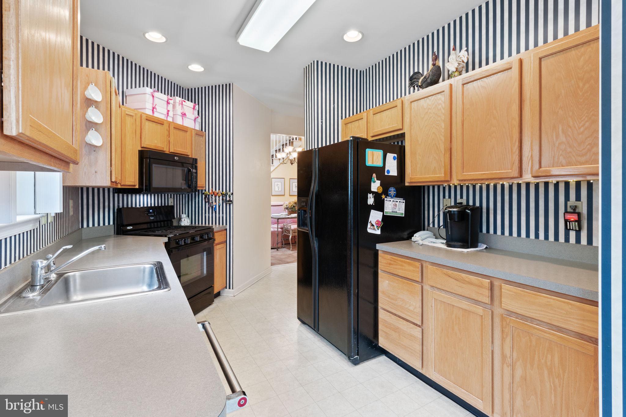 6 Winterberry Terrace Hamilton, NJ 08690 - Photo 12 of 32