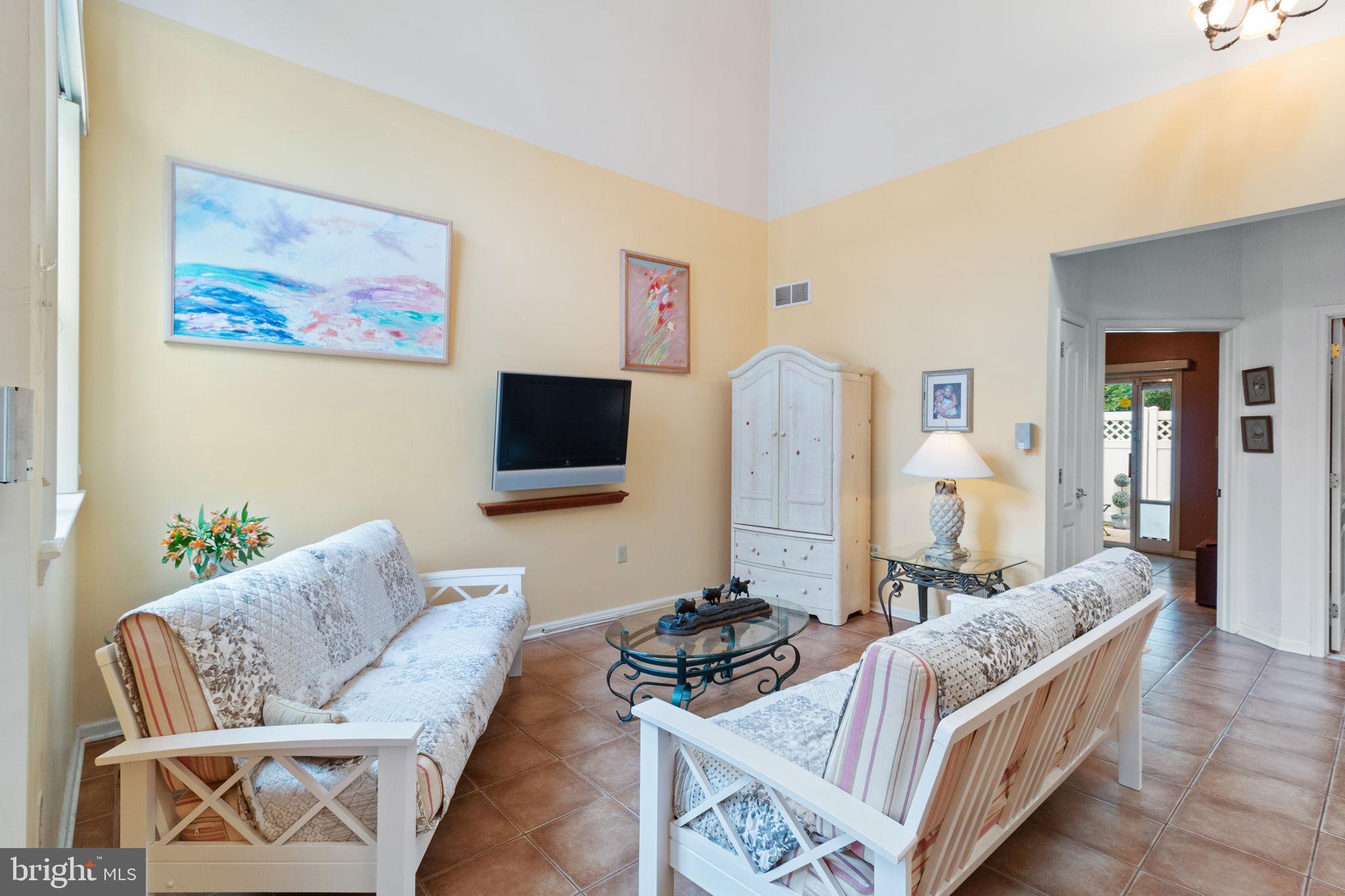 6 Winterberry Terrace Hamilton, NJ 08690 - Photo 4 of 32