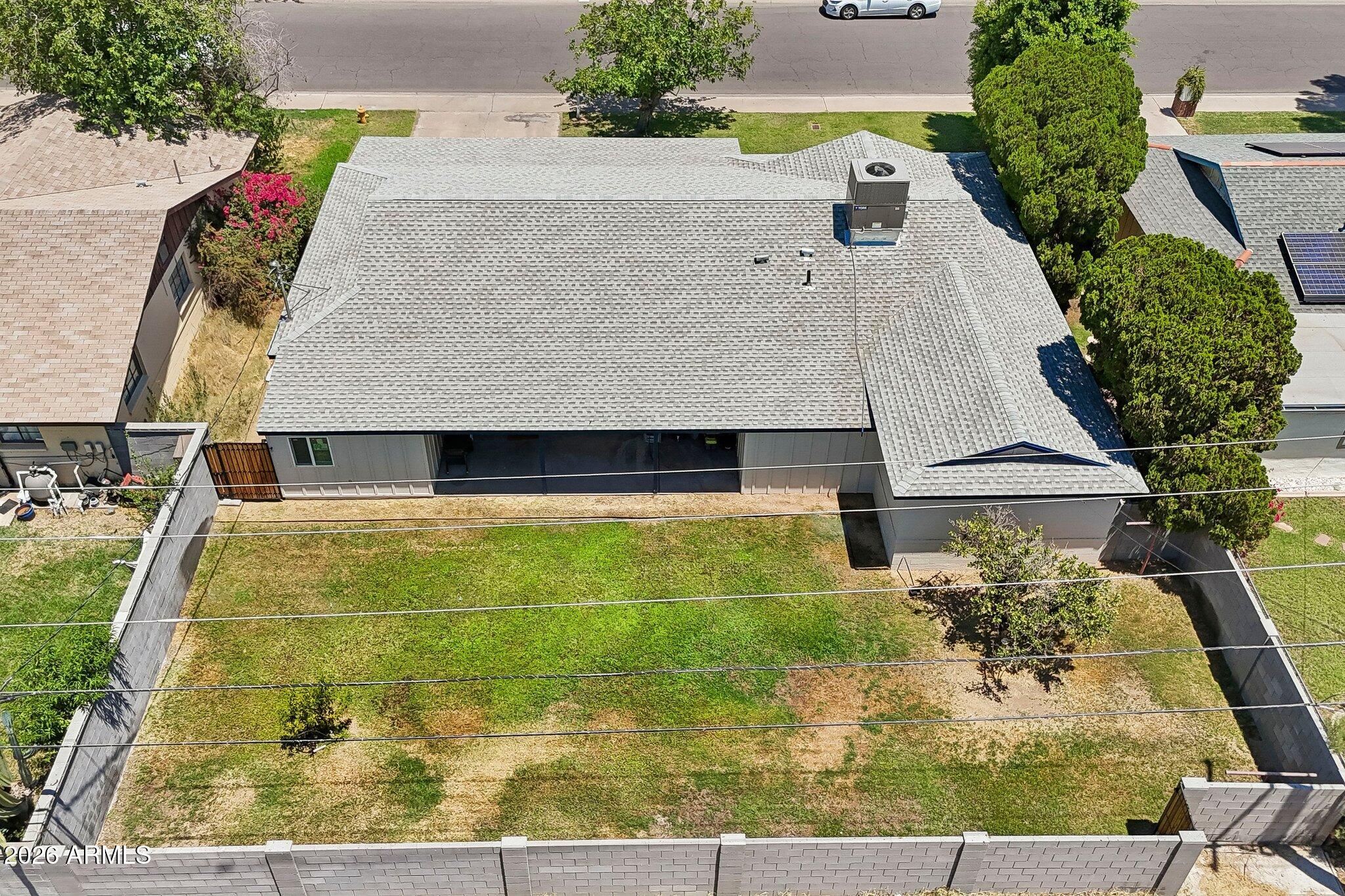 2401 West Echo Lane Phoenix, AZ 85021 - Photo 38 of 40 45-web-or-mls-W Echo Ln-S2706-045