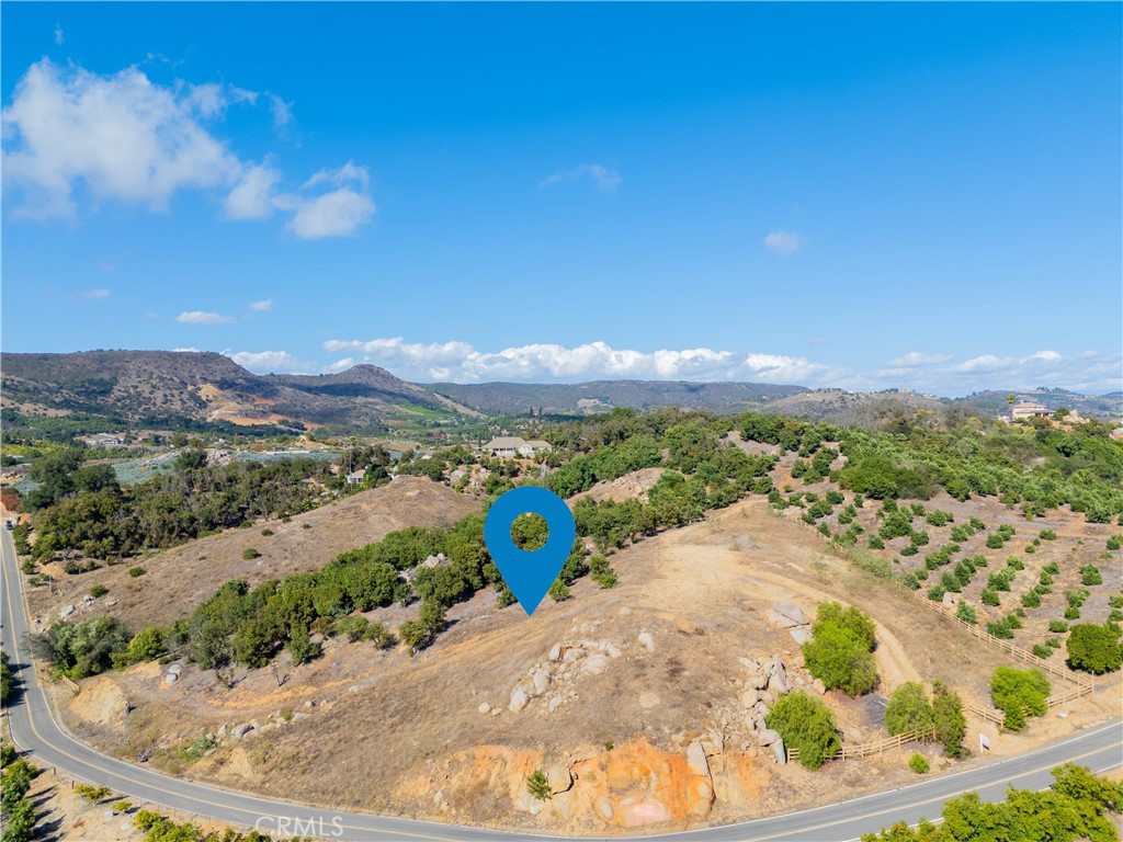23476 La Vella Road Temecula, CA 92590 - Photo 24 of 29 a view of a outdoor space with mountain view