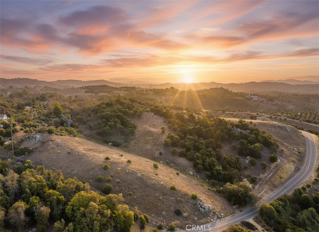 23476 La Vella Road Temecula, CA 92590 - Photo 29 of 29 a view of a backyard of a house