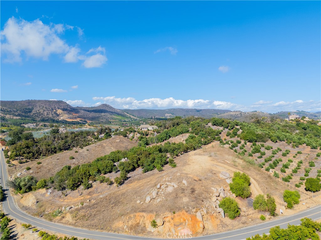 23476 La Vella Road Temecula, CA 92590 - Photo 10 of 29 a view of a outdoor space with mountain view