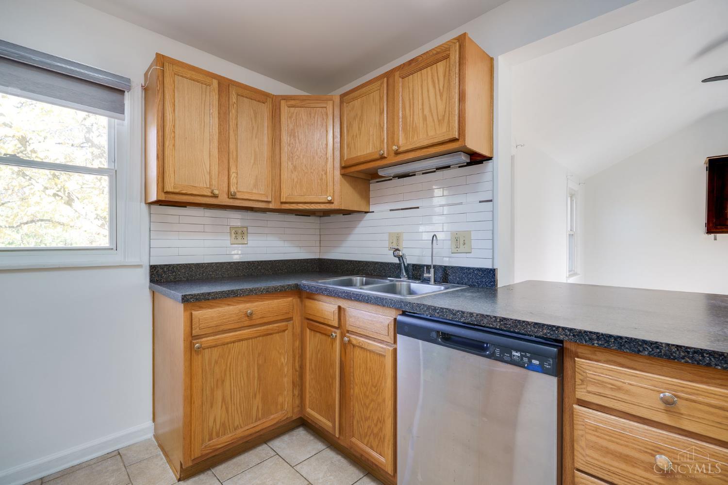 1370 Ross Hanover Road Hamilton, OH 45013 - Photo 11 of 41 Gallery Image 11