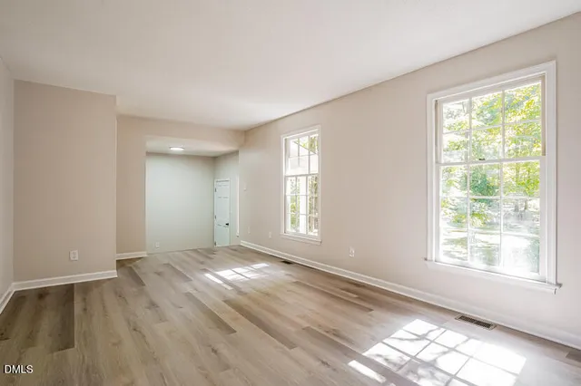 $569,900 | 5308 Amsterdam Place, Raleigh, NC 27606