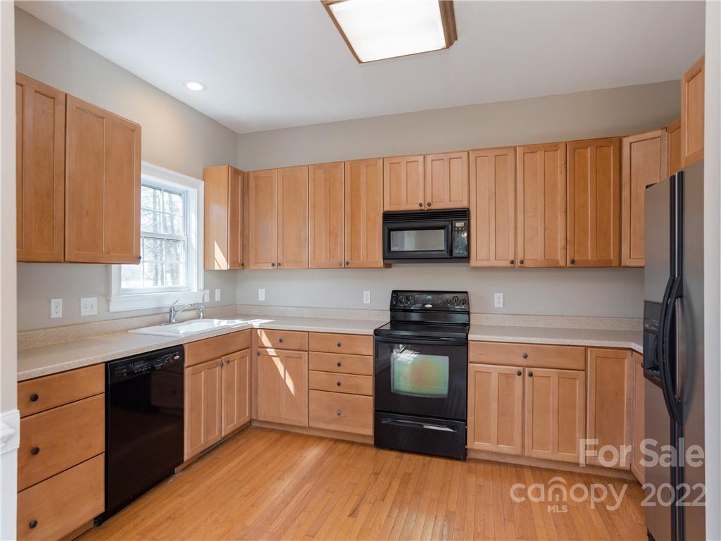 100 Jerico Ridge Road Fletcher, NC 28732 - Photo 8 of 18 Gallery Image 8