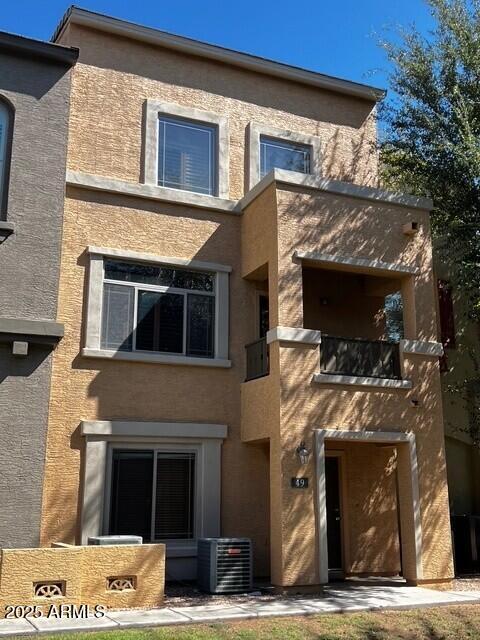 a view of building with door