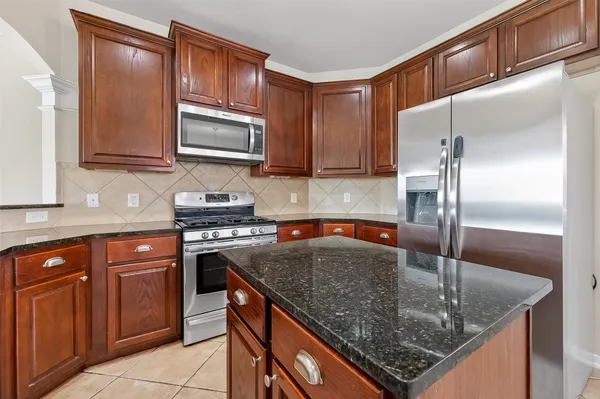 $2,500 | 22007 Castle Hawk Trail, Richmond, TX 77407