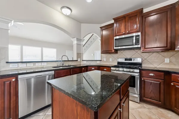 $2,500 | 22007 Castle Hawk Trail, Richmond, TX 77407