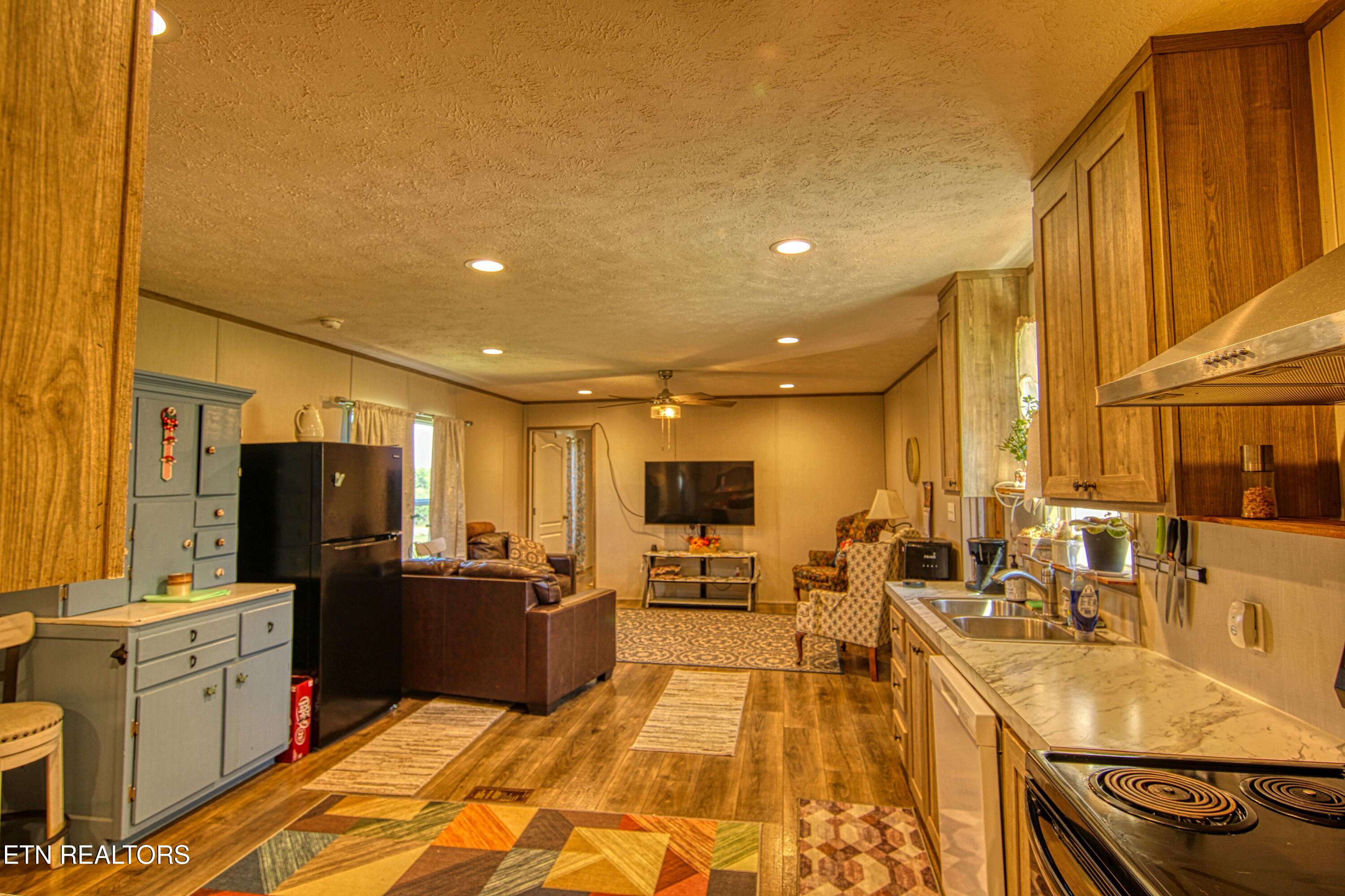 831 Fritzsche Loop Jamestown, TN 38556 - Photo 9 of 32 Kit/KR