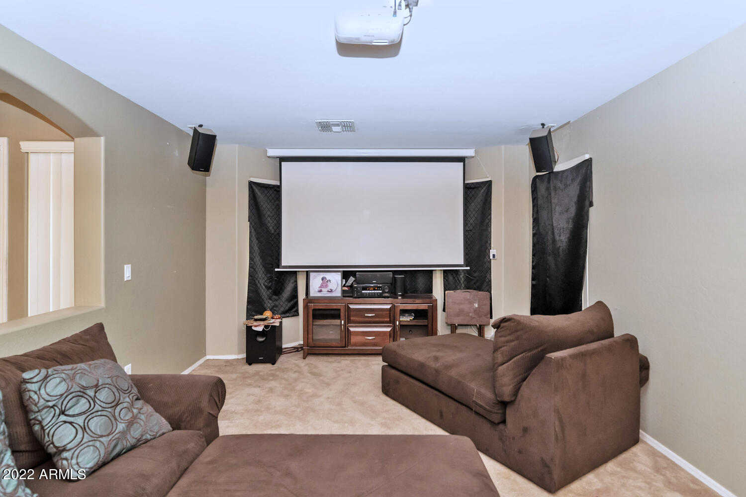 9717 West Riverside Avenue Tolleson, AZ 85353 - Photo 5 of 35 9717 West Riverside Avenue-large-007-025