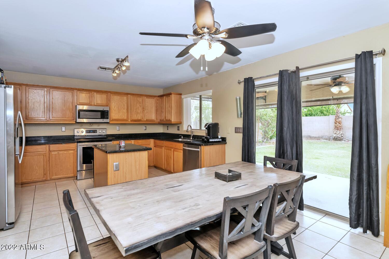 9717 West Riverside Avenue Tolleson, AZ 85353 - Photo 8 of 35 9717 West Riverside Avenue-large-010-019