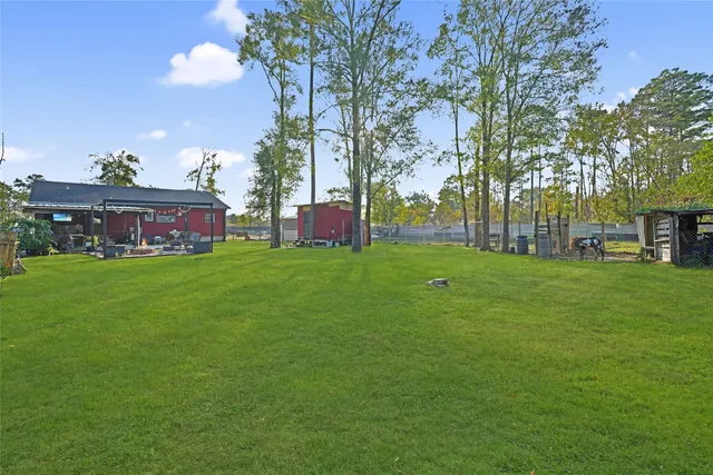 $1,675 | 2521 County Road 3550, Cleveland, TX 77327