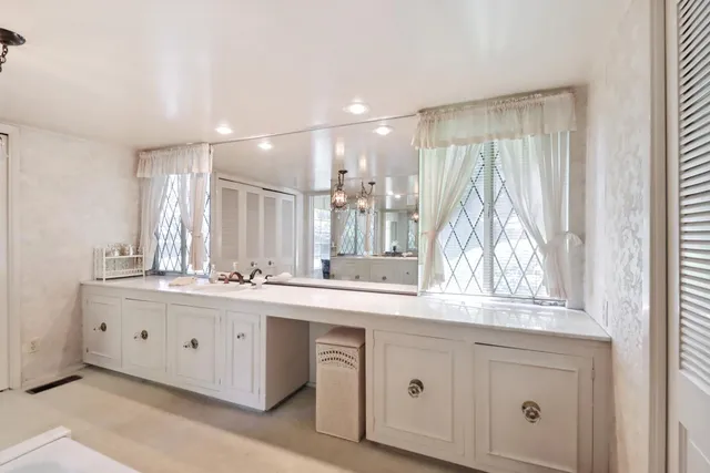 $1,495,000 | 631 Wilhaggin Drive, Sacramento, CA 95864