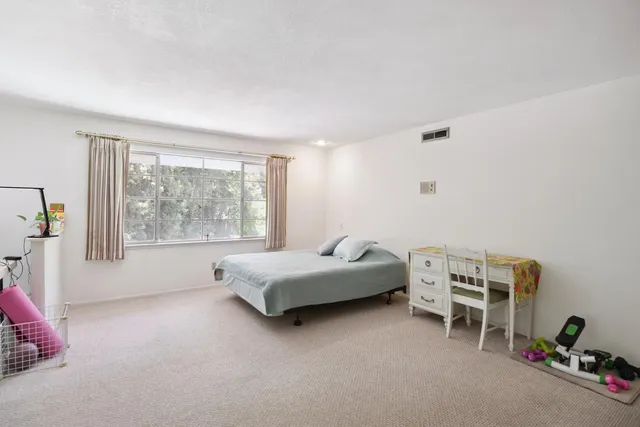 $1,495,000 | 631 Wilhaggin Drive, Sacramento, CA 95864