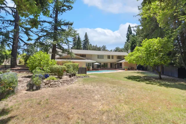 $1,495,000 | 631 Wilhaggin Drive, Sacramento, CA 95864
