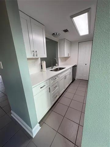 $2,700 | 464 North Paula Drive, Unit 109, Dunedin, FL 34698