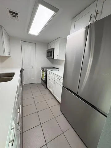 $2,700 | 464 North Paula Drive, Unit 109, Dunedin, FL 34698