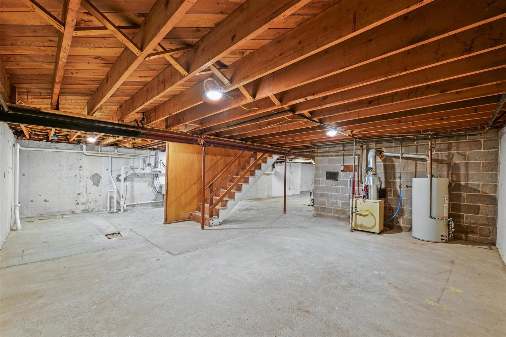 1004 Mayfair Road Champaign, IL 61821 - Photo 26 of 33 Gallery Image 26
