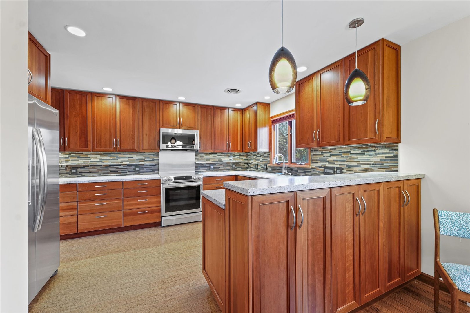 1004 Mayfair Road Champaign, IL 61821 - Photo 7 of 33 Gallery Image 7