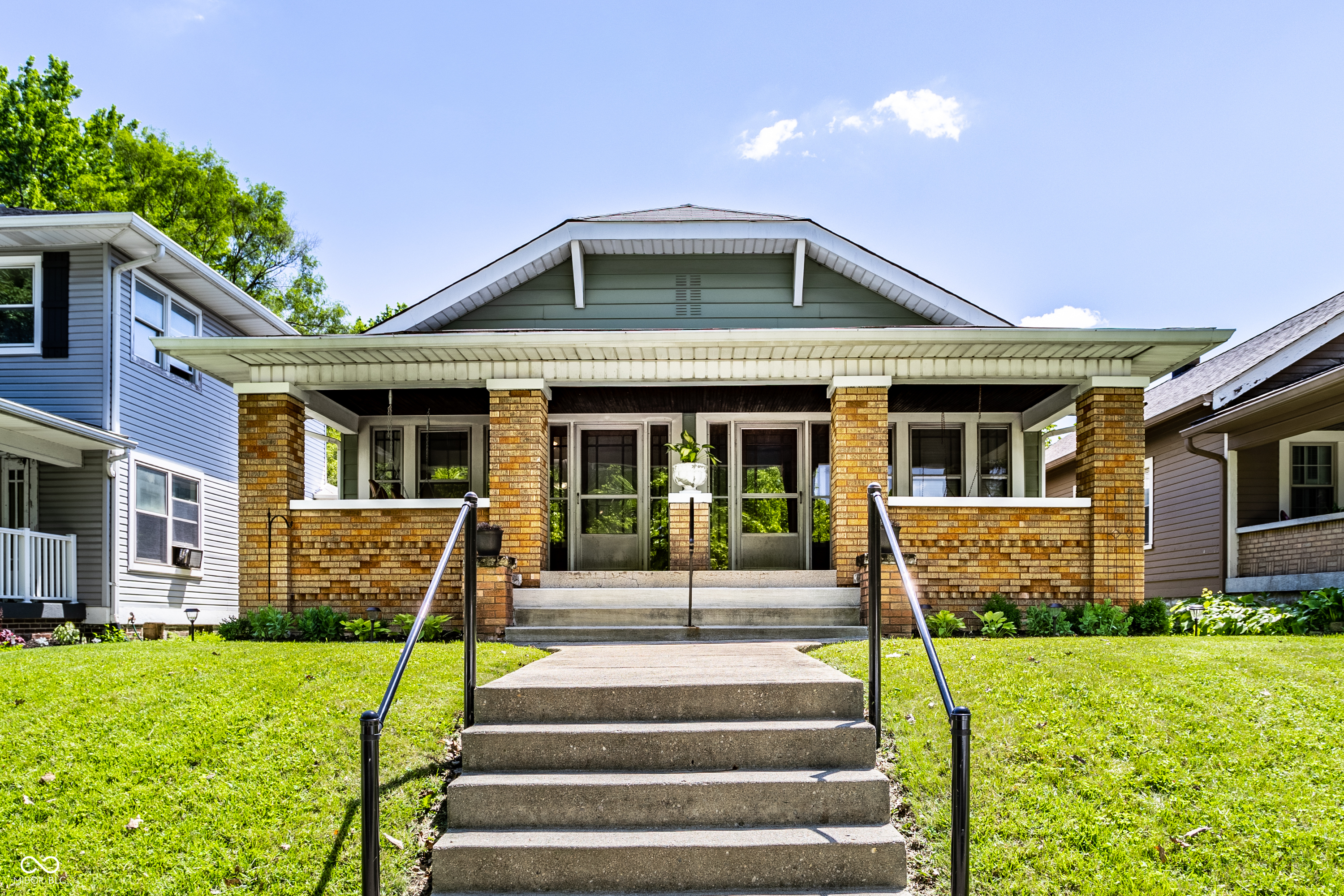 905 North Riley Avenue Indianapolis, IN 46201 - Photo 1 of 37 Gallery Image 1