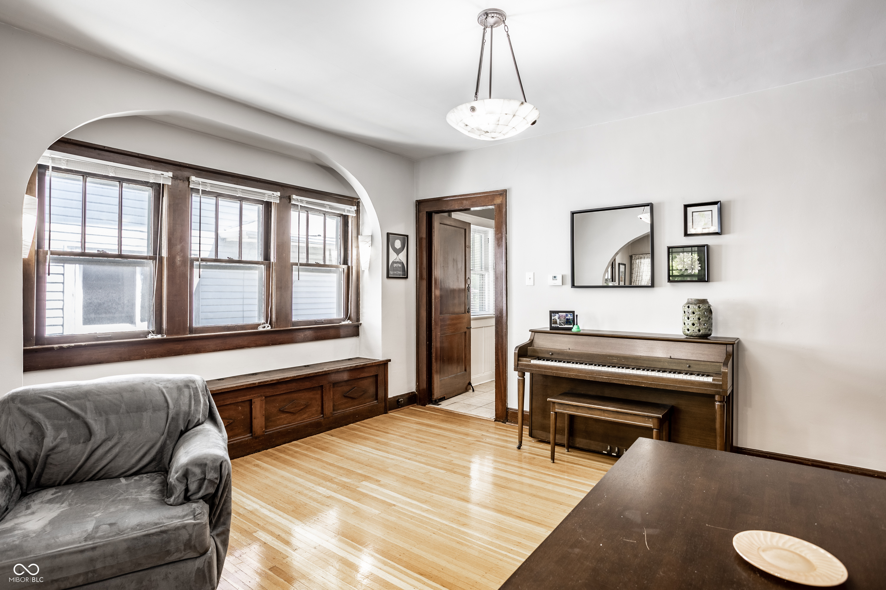 905 North Riley Avenue Indianapolis, IN 46201 - Photo 12 of 37 Gallery Image 12