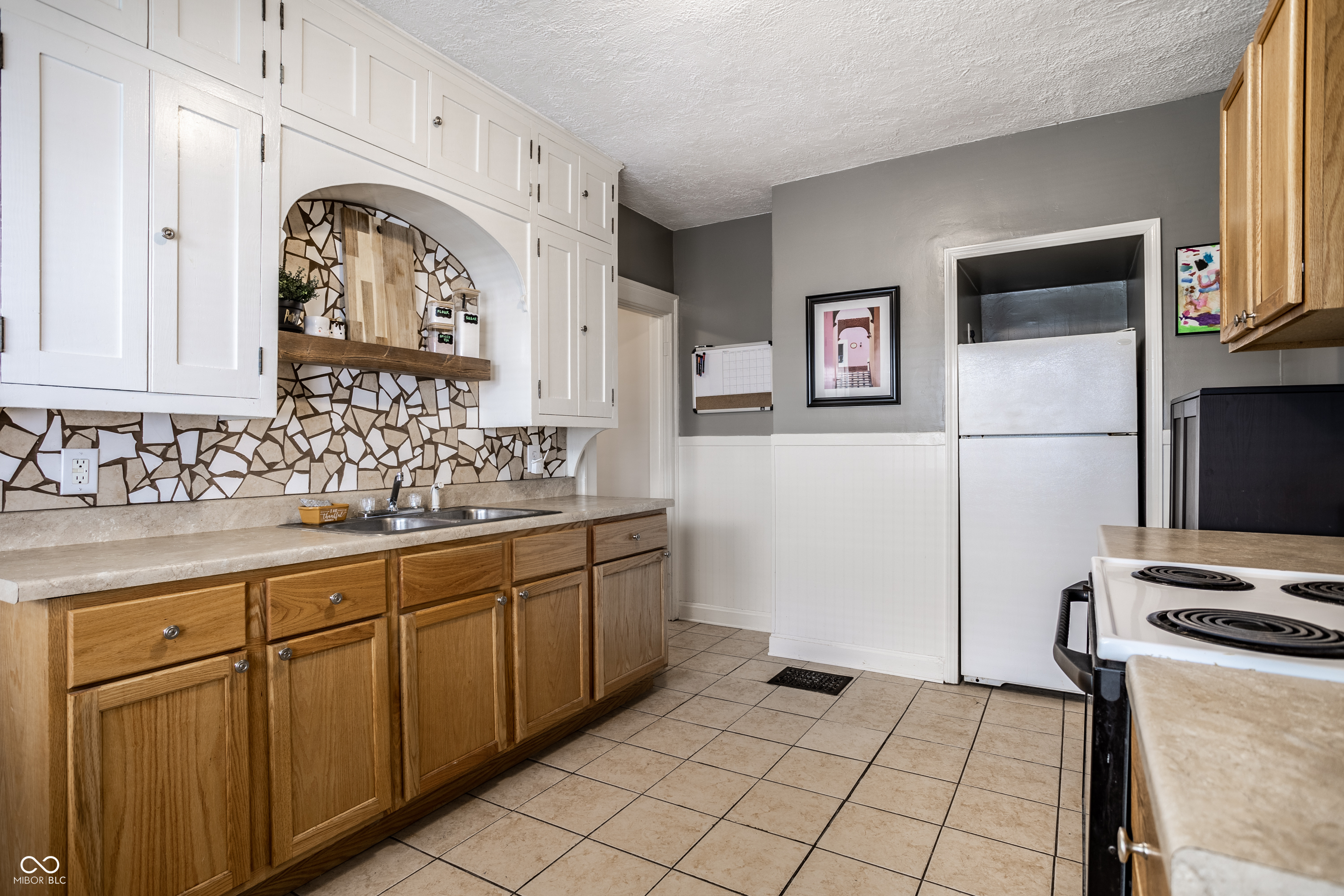 905 North Riley Avenue Indianapolis, IN 46201 - Photo 16 of 37 Gallery Image 16