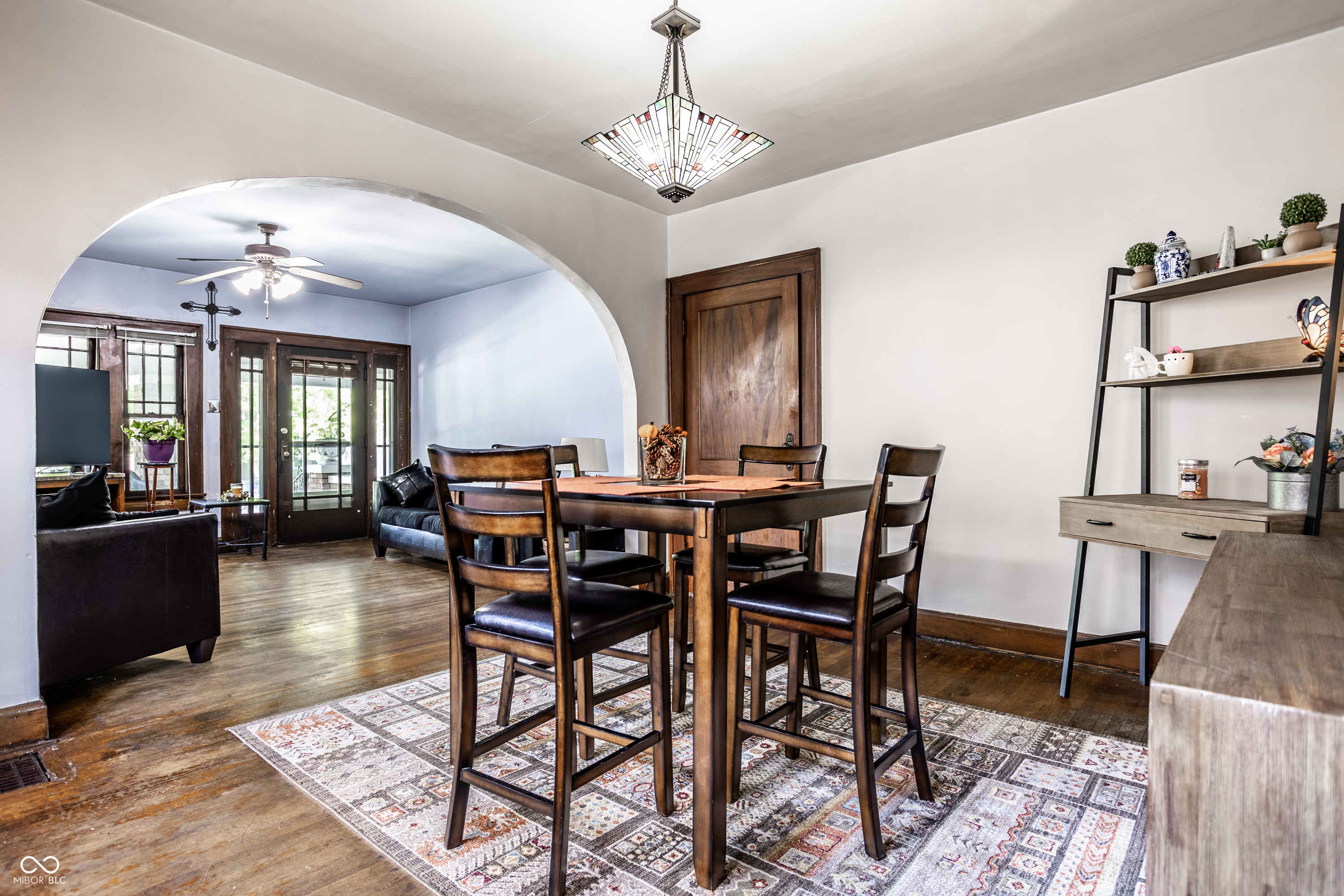 905 North Riley Avenue Indianapolis, IN 46201 - Photo 29 of 37 Gallery Image 29