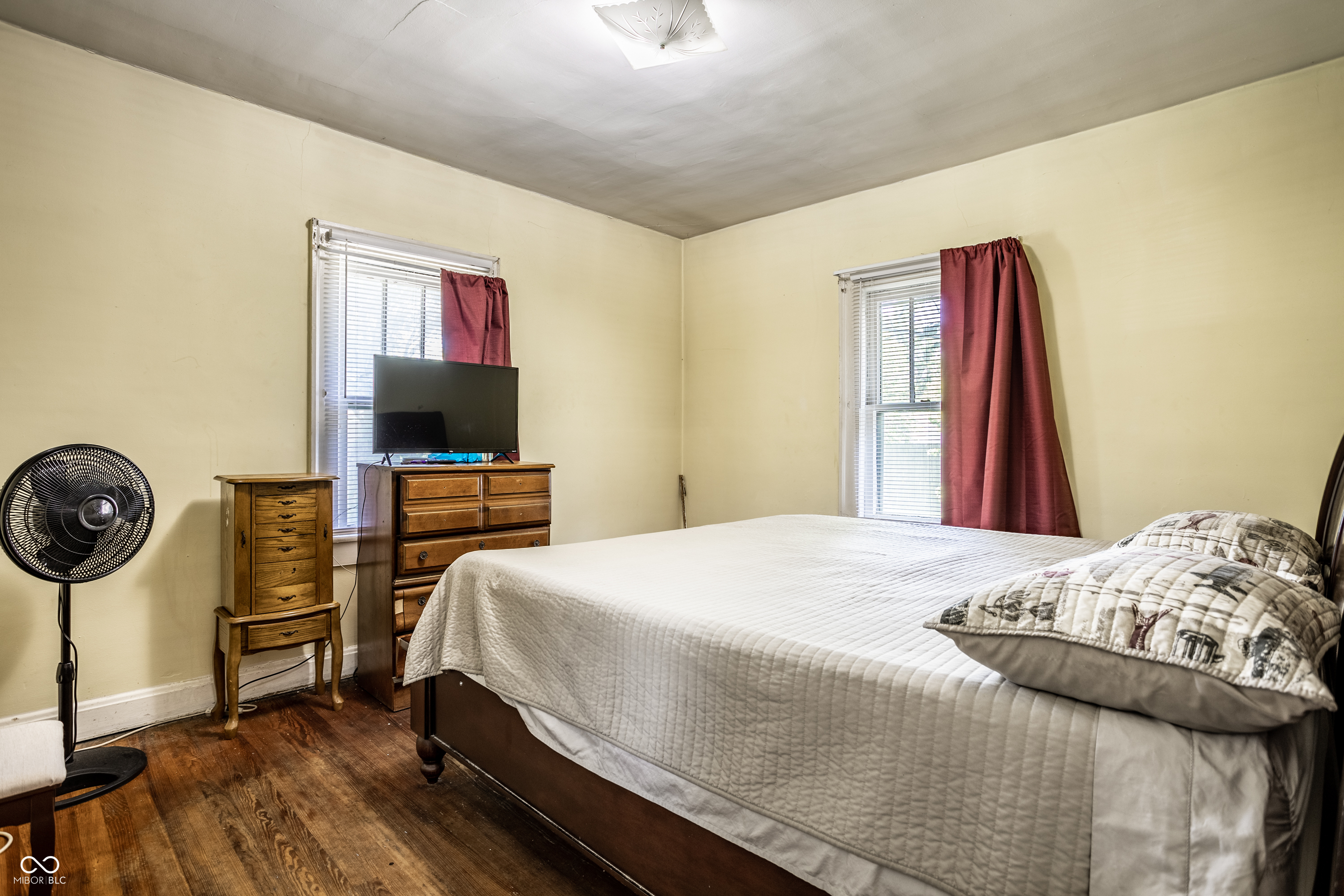 905 North Riley Avenue Indianapolis, IN 46201 - Photo 33 of 37 Gallery Image 33