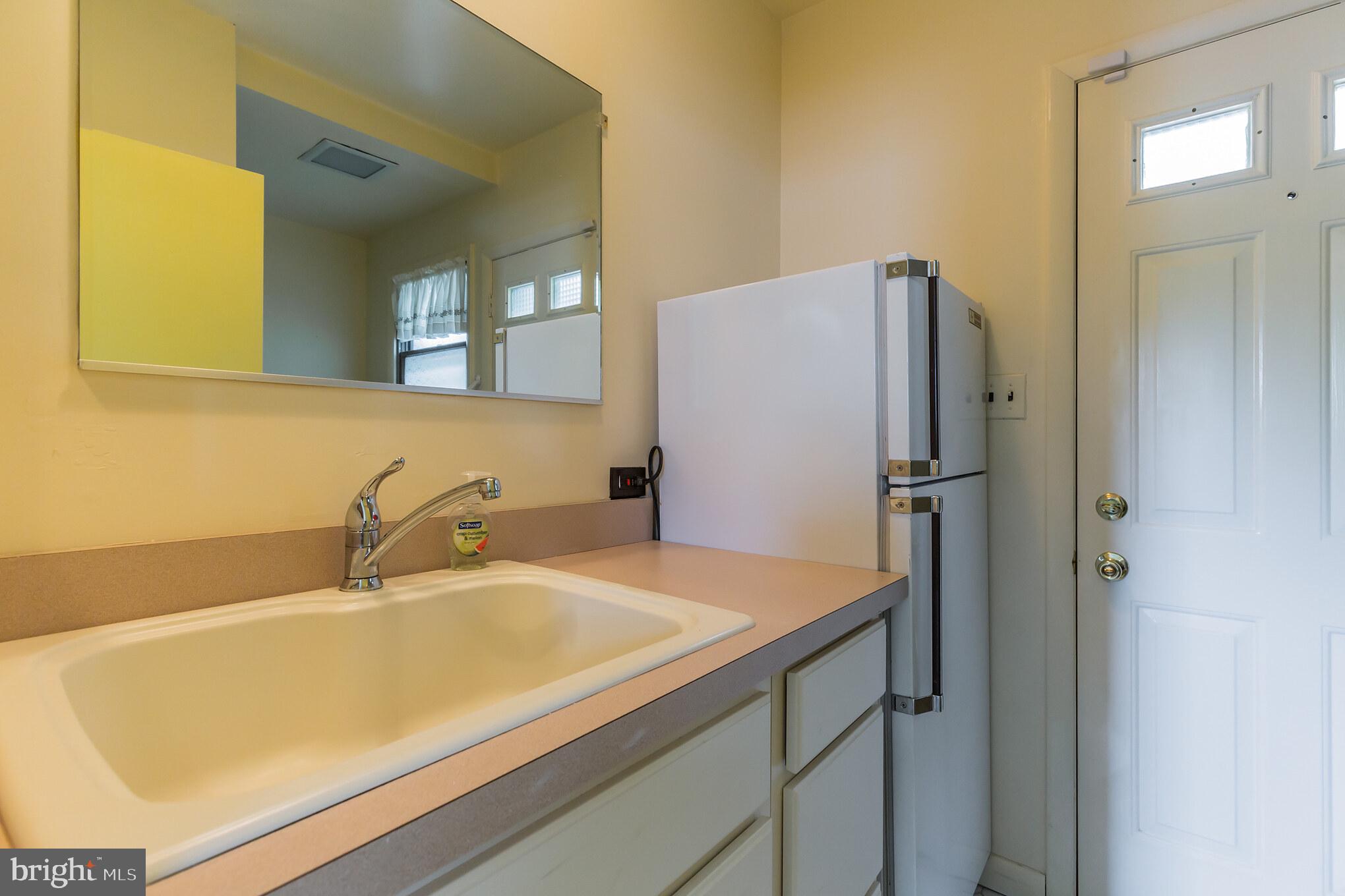 9 Buttonwood Road Stratford, NJ 08084 - Photo 22 of 29