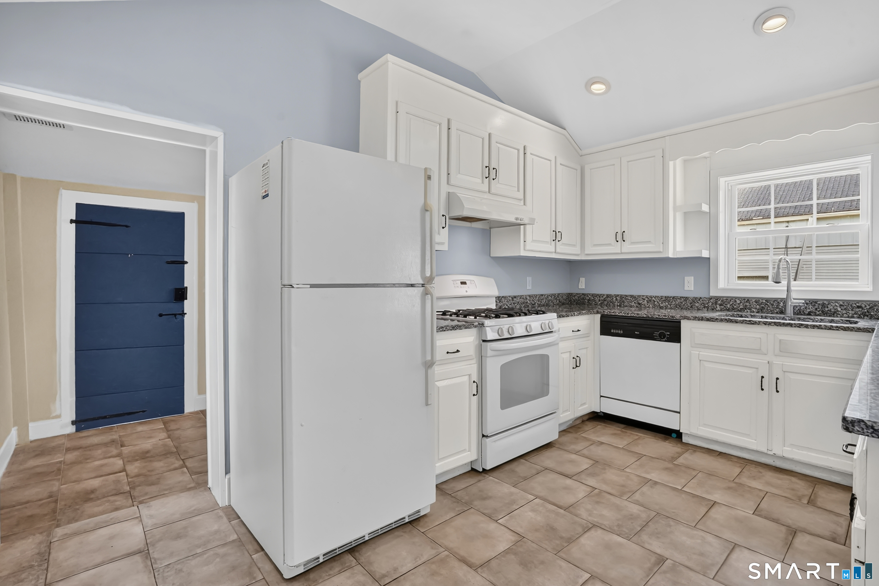 377 North Granby Road Granby, CT 06060 - Photo 13 of 40