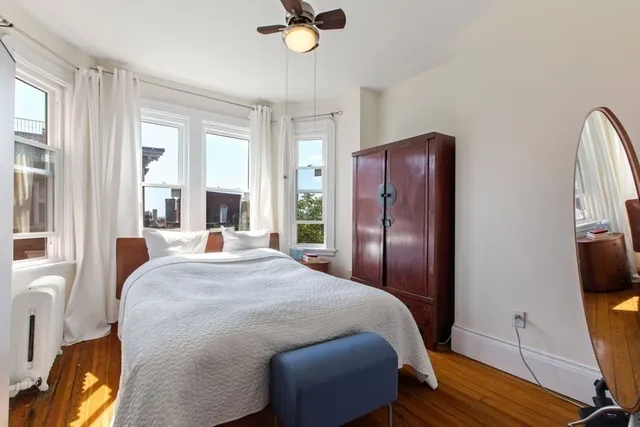 $3,950 | 37 Revere Street, Unit 7, Boston, MA 02114