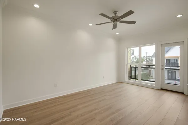 $1,950 | 1510 Kaliste Saloom Road, Unit 202, Lafayette, LA 70508