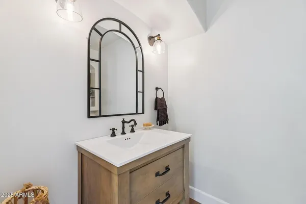 $6,500 | 5556 East Sandra Terrace, Scottsdale, AZ 85254