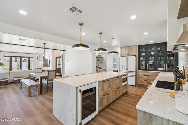 $6,500 | 5556 East Sandra Terrace, Scottsdale, AZ 85254